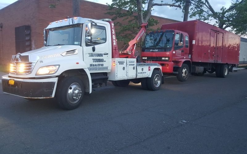 heavy-tow-truck-nyc-oyxc24vr51oilsbtfb32h37sloedskrscluo1zzr7s